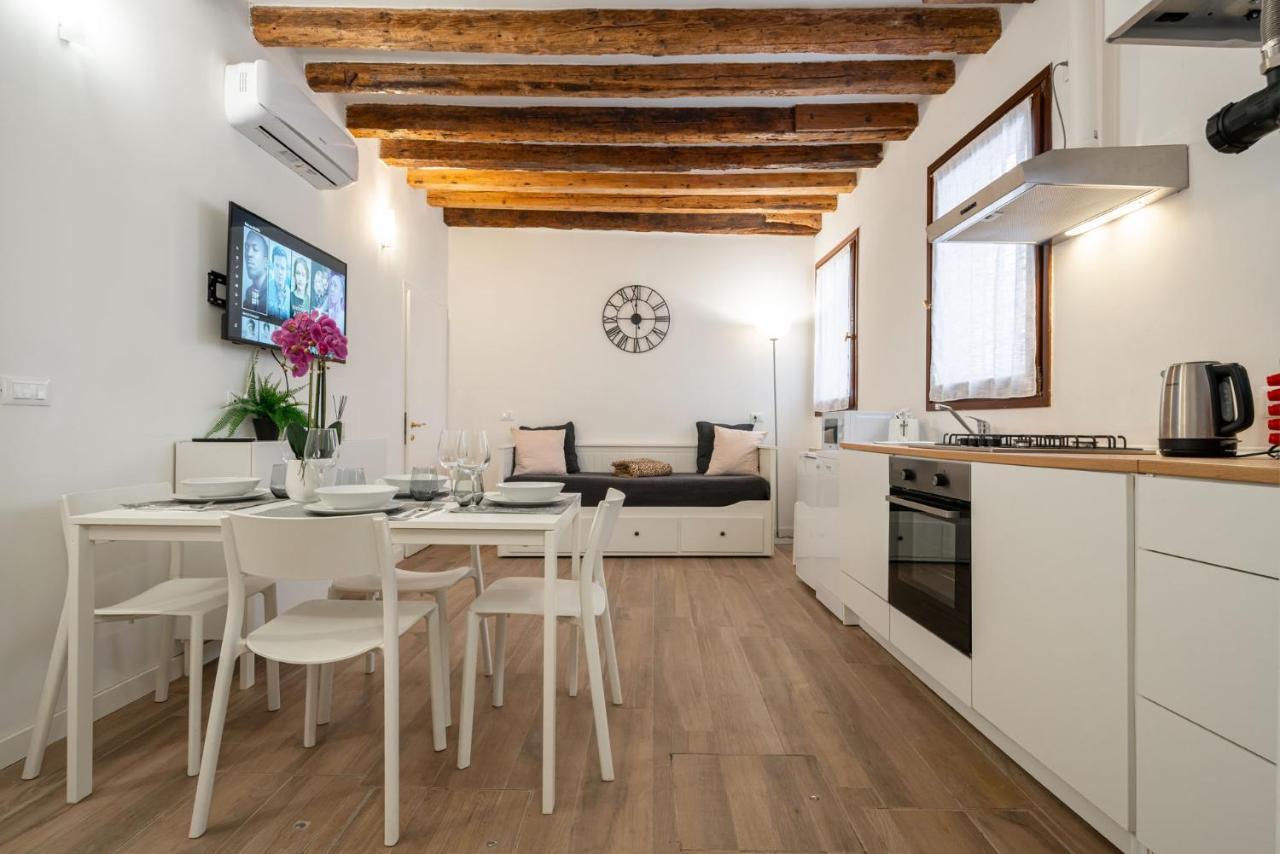 Suite Rava - San Marco With Pool Βενετία Εξωτερικό φωτογραφία