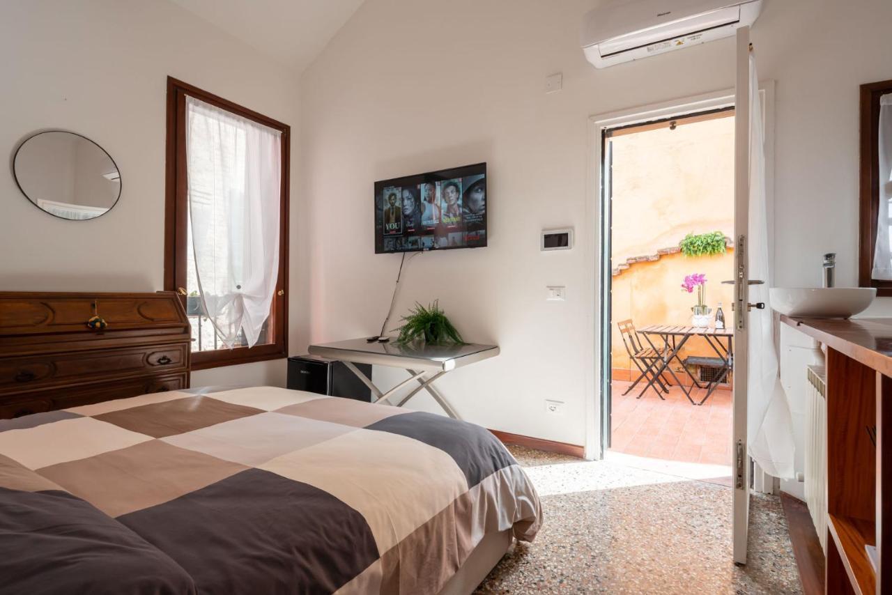 Suite Rava - San Marco With Pool Βενετία Εξωτερικό φωτογραφία